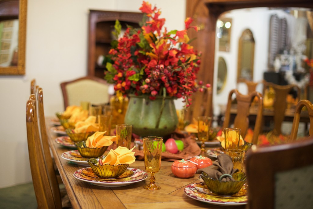 Traditional Thanksgiving Tablescape